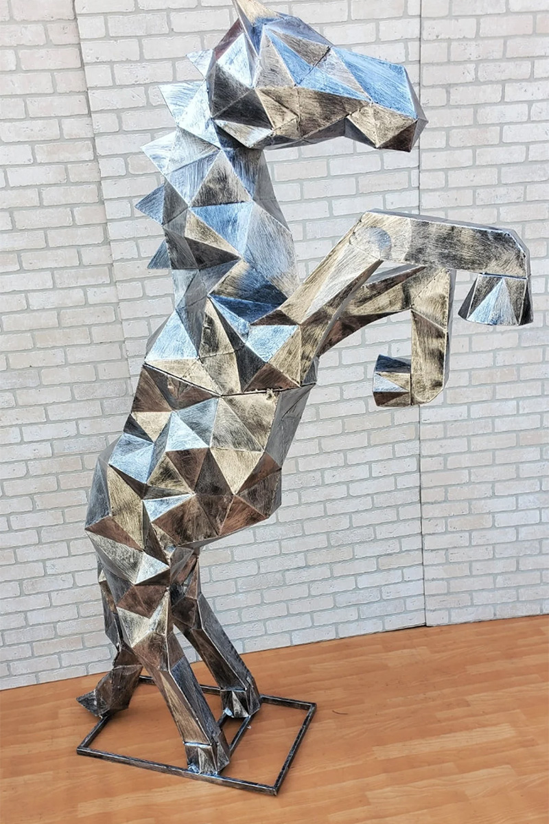 sculpture aluminium