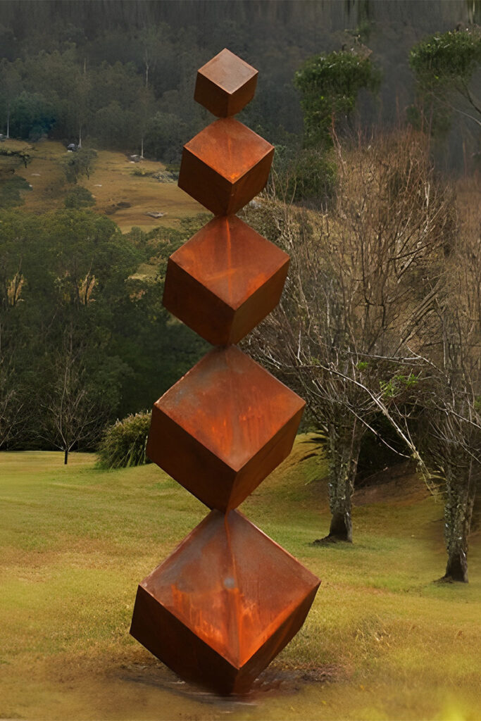 Sculpture Corten